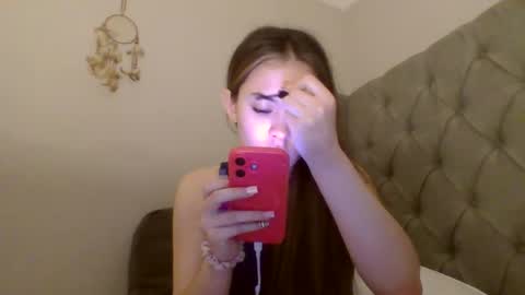 wasiancutie online show from June 8, 2026, 4:24 am