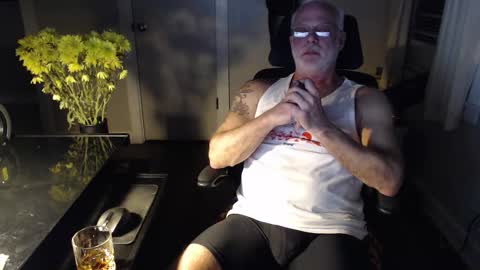 wasted_daze_ online show from February 3, 2026, 3:04 am