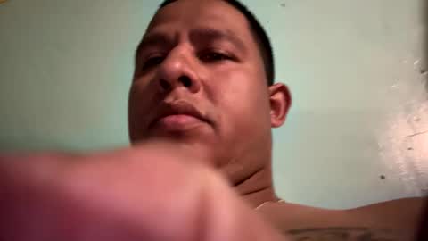 watchmeonmycam online show from December 27, 2024, 4:04 am