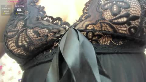 Snapshot of watson_crystal00 chatting on June 8, 2026, 2:28 pm Milf Latina online show from June 8, 2026, 2:28 pm