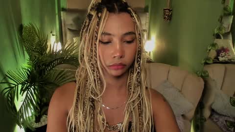 Wayuu Goddess  3 online show from January 24, 2025, 4:39 pm