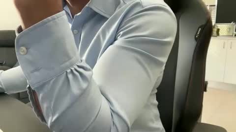 Weapon X online show from April 15, 2026, 1:56 am