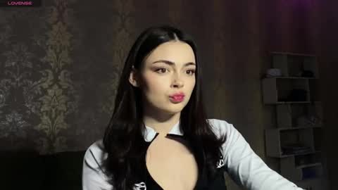 Alice online show from March 1, 2026, 5:26 pm