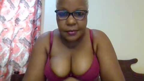 weaverbird25 online show from February 6, 2026, 9:12 am