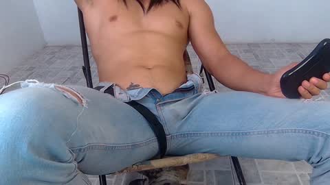 Snapshot of webcamjl chatting on January 14, 2025, 8:26 pm Balruk online show from January 14, 2025, 8:26 pm