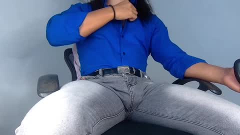 Snapshot of webcamjl chatting on January 28, 2025, 10:34 pm Balruk online show from January 28, 2025, 10:34 pm