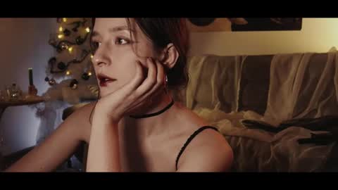 Coraline online show from December 30, 2024, 6:49 pm