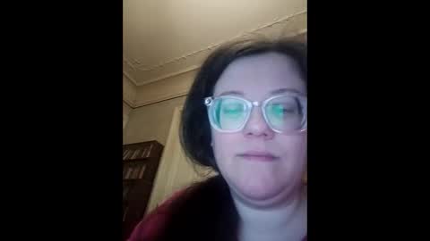 Marina online show from December 1, 2025, 3:17 pm