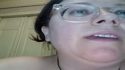 Marina online show from June 25, 2026, 8:35 pm