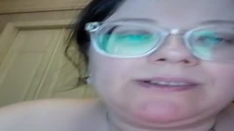 Marina online show from July 4, 2026, 9:21 pm