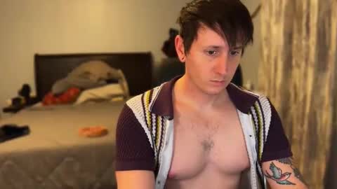 webslingxxxx online show from March 22, 2026, 1:31 am