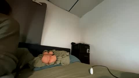 ShootingWebs online show from December 1, 2025, 3:11 am