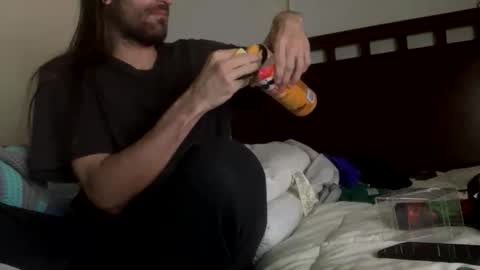 weedwacker43 online show from March 31, 2026, 4:24 am