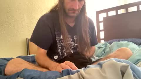 weedwacker43 online show from April 12, 2026, 3:28 pm