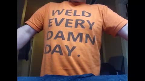 Snapshot of welderod chatting on January 8, 2026, 9:55 am welderod online show from January 8, 2026, 9:55 am