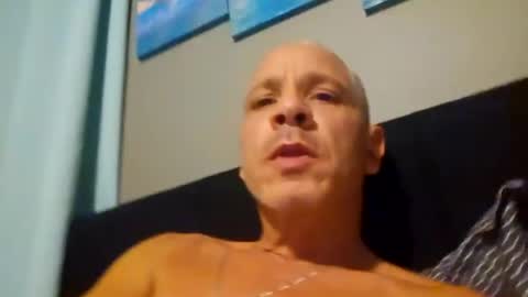 wellhungsilverdaddy online show from August 8, 2026, 4:58 am