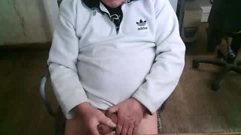 weloveafatcock online show from March 13, 2026, 2:23 pm