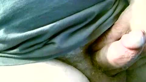 welshstuds online show from March 17, 2026, 2:42 pm