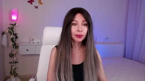 Wendi Foster online show from February 28, 2025, 7:03 pm