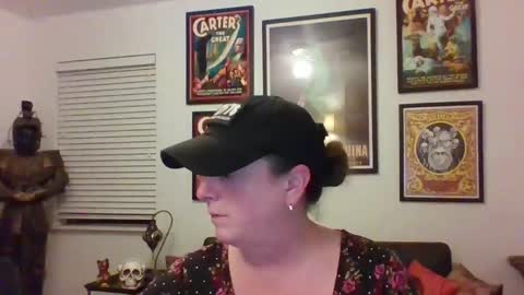 WendyCU online show from April 22, 2026, 6:49 am