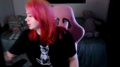 wendyycandy online show from July 14, 2026, 5:34 am