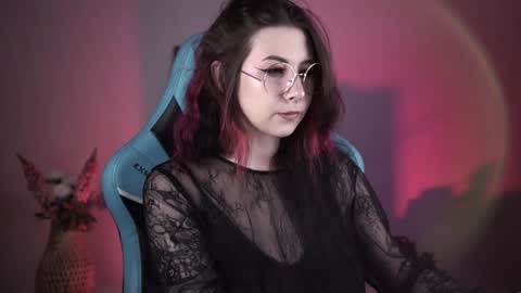 little girl who is always rightLisa online show from January 20, 2025, 2:01 am