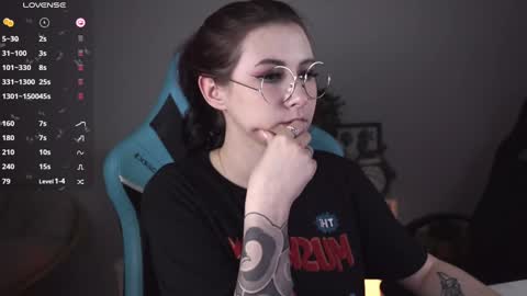 little girl who is always rightLisa online show from January 31, 2025, 6:57 am