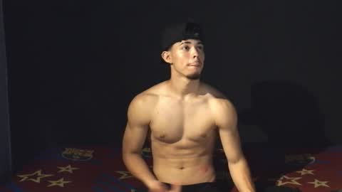 wesley_77 online show from February 14, 2026, 5:26 am