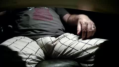 westvalleyguy54 online show from November 12, 2025, 2:01 am