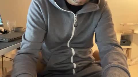 wet_adidasboy online show from September 22, 2025, 5:31 am