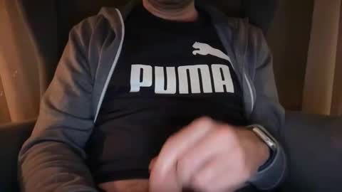 wet_adidasboy online show from October 28, 2025, 8:44 pm