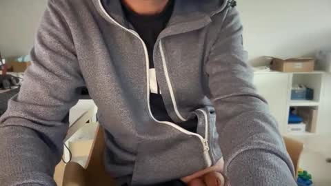 wet_adidasboy online show from May 18, 2026, 12:55 pm
