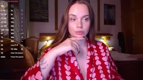 Lana online show from March 17, 2026, 4:43 pm