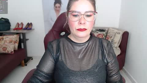 Diva online show from January 7, 2026, 7:27 pm