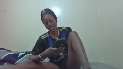 wetberry20 online show from October 28, 2025, 6:54 pm