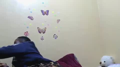 wetberry20 online show from March 29, 2026, 7:58 pm