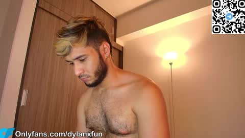 Mia and Dylan online show from September 22, 2025, 10:23 pm