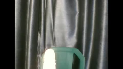 Snapshot of wetfatpussy_ chatting on November 29, 2025, 6:44 pm wetfatpussy_ online show from November 29, 2025, 6:44 pm