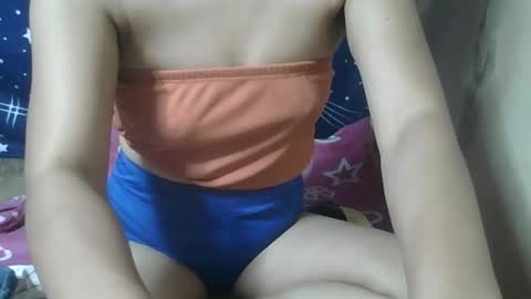 wetfussy_4u online show from October 25, 2025, 1:07 pm