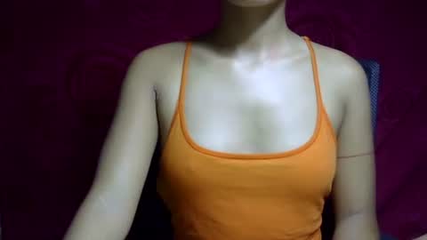 wetfussy_4u online show from April 3, 2026, 2:09 am