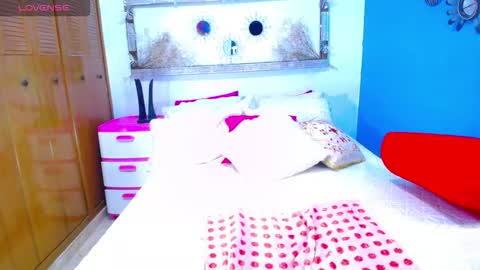 gina online show from November 15, 2025, 5:38 am