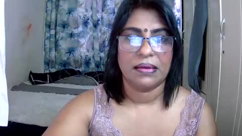 Snapshot of wetindian1971 chatting on July 25, 2026, 10:35 am kavita online show from July 25, 2026, 10:35 am