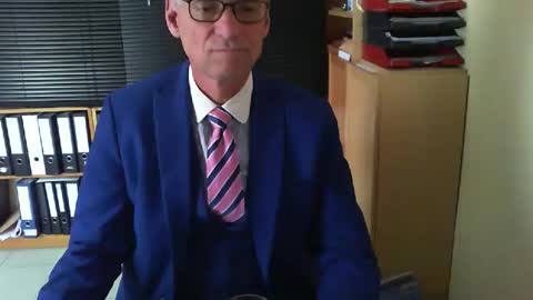 Snapshot of wetsuitedman chatting on May 22, 2026, 3:39 pm Franz online show from May 22, 2026, 3:39 pm