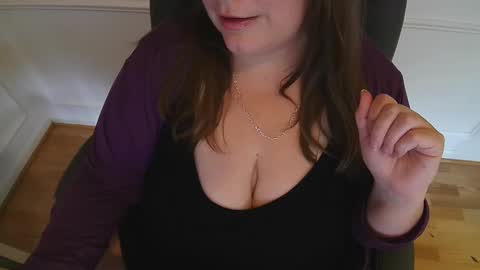 WetWordsOnly online show from September 30, 2025, 2:00 pm