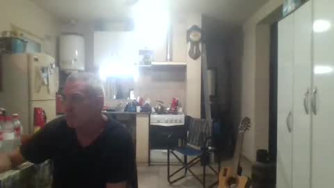 wg_colbert_noir online show from February 21, 2025, 11:55 am