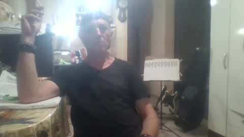 wg_colbert_noir online show from October 15, 2025, 1:00 pm