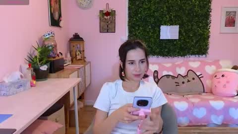 Snapshot of whats_her_name chatting on February 12, 2026, 6:30 am Victoria Maria online show from February 12, 2026, 6:30 am