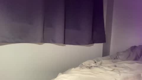 whenigetthatfeelin online show from April 21, 2026, 8:12 pm