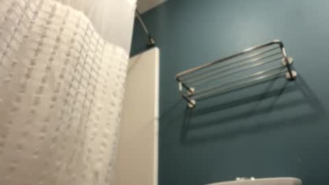 Telegram wherewashe online show from April 19, 2026, 3:11 pm