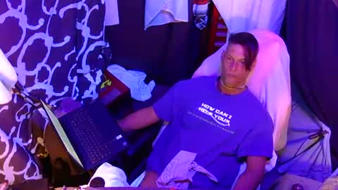 whimsicaljoy online show from March 19, 2026, 10:41 am